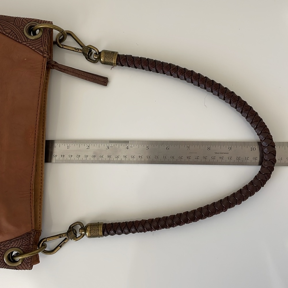 The Sak multi tone brown‎ leather shoulder bag. Braided strap. Brass hardware. - Picture 9 of 12